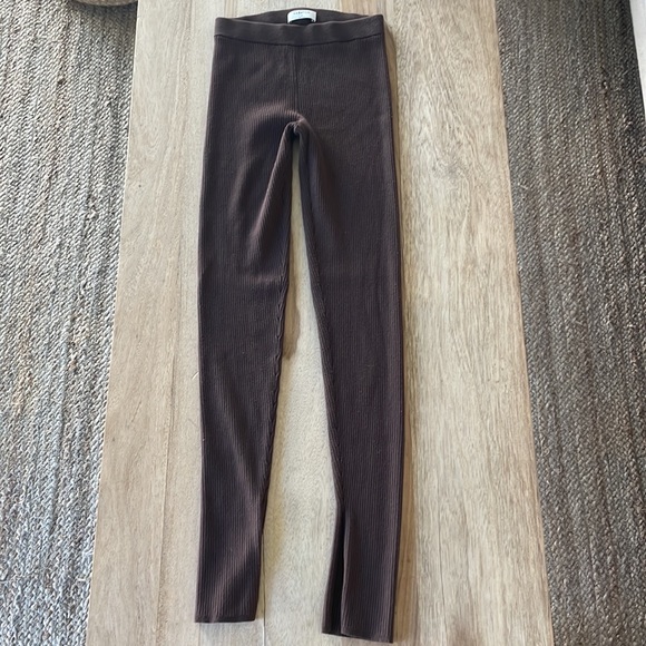 Aritzia Babaton Brown Rib Knit Legging with slits size Small - Picture 7 of 11